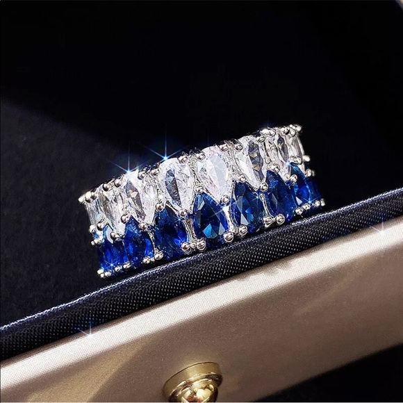 New Women’s 925 Silver Beautiful Sapphire Ring - Picture 4 of 5